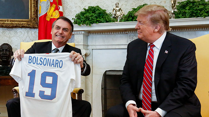 Donald Trump anuncia aranceles del 50% a Brasil