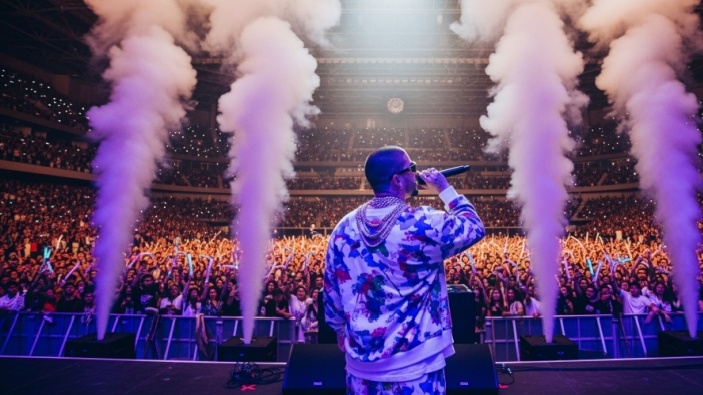 Bad Bunny comienza su residencia artística en Puerto Rico con 30 conciertos