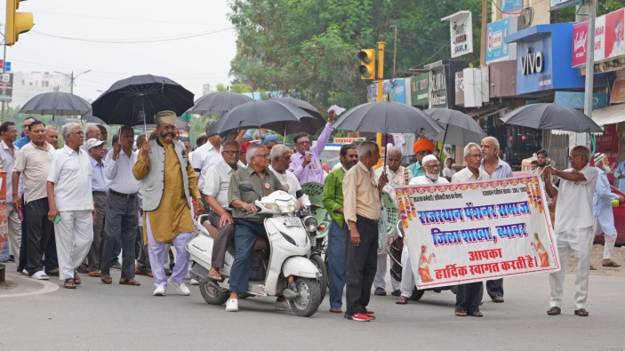 Inde : des millions de personnes protestent contre un projet de flexibilisation du marché du travail