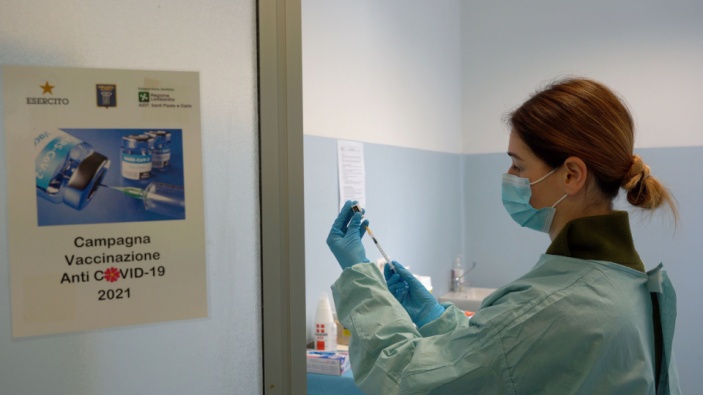 Due “no-vax” al ministero della Salute