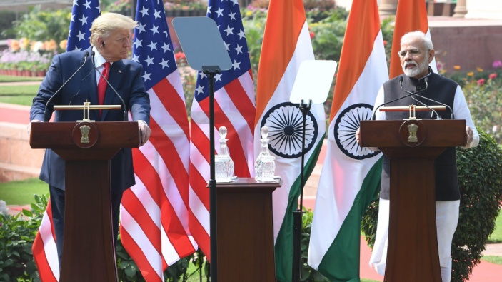 Trump impone aranceles del 50 % a India 