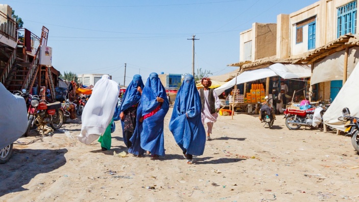 Afghanistan, l’assurda sofferenza delle donne