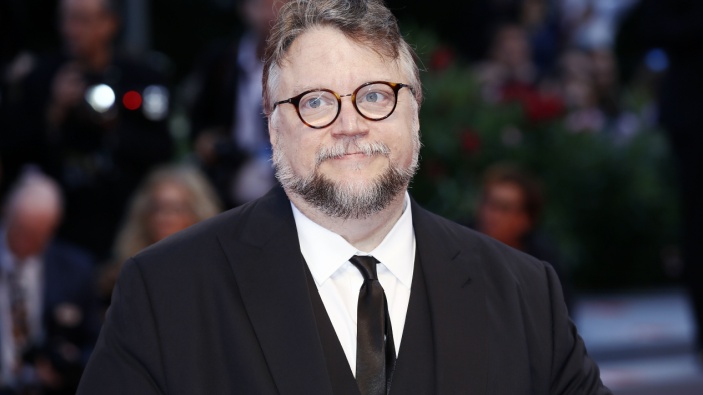 Guillermo del Toro presenta en Venecia su versión del mito de Frankenstein