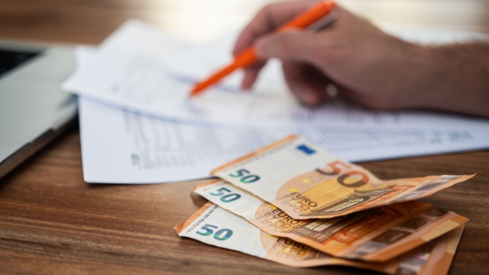 Hay que tener dinero en efectivo en casa