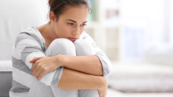 ¿Por qué suelen recibir peor tratamiento médico las mujeres? 