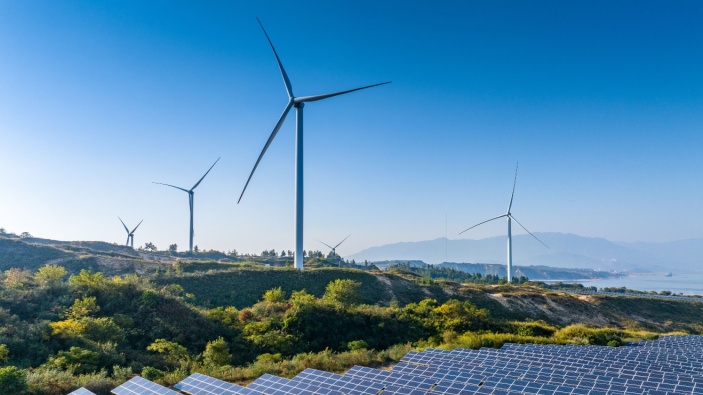 Las energías renovables ya producen más electricidad que el carbón