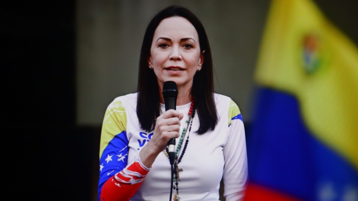 La leader de l'opposition vénézuélienne María Corina Machado remporte le prix Nobel de la paix 2025