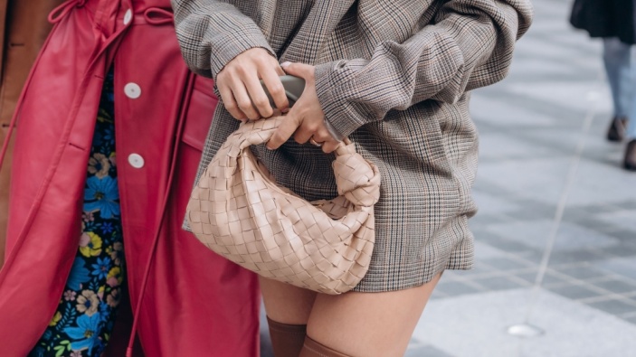 Bottega Veneta, il valore del lavoro fatto con le mani