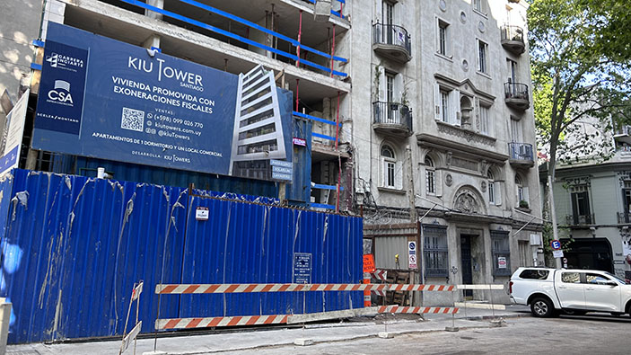 La presión inmobiliaria borra la memoria arquitectónica de Montevideo y Buenos Aires