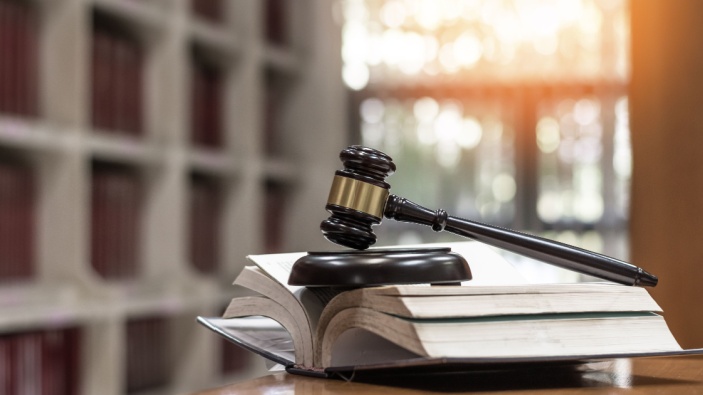 <i>Rule of Law Index 2025</i>: Weltweiter Rückgang der Rechtsstaatlichkeit