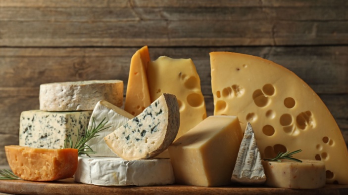 Un consumo moderato di formaggio a settimana riduce il rischio di demenza