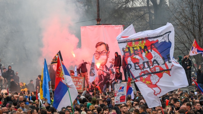 La Serbia contro la corruzione