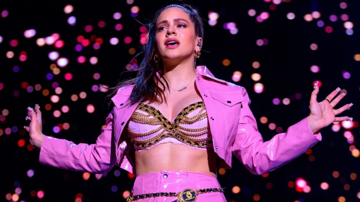 Rosalía sabe latín