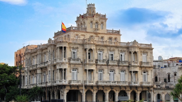 Más de dos millones de latinoamericanos solicitan la nacionalidad española