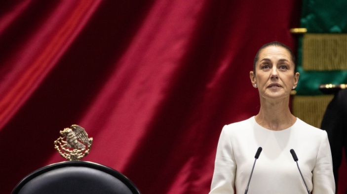 México pide una solución pacífica para la situación en Venezuela