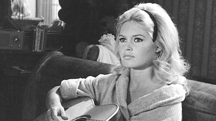 Brigitte Bardot, la controversa icona che ha rivoluzionato l’idea di femminilità