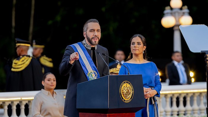 Nayib Bukele anuncia que le gustaría seguir gobernando “diez años más”
