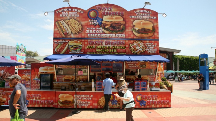 Más carne y más lácteos: la nueva y polémica pirámide nutricional de Estados Unidos