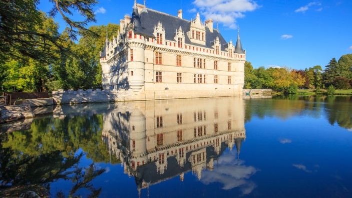 Châteaux à louer : la noblesse du business 