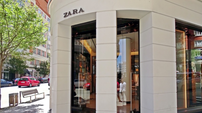 Zara cierra la tienda donde echó a andar en 1975