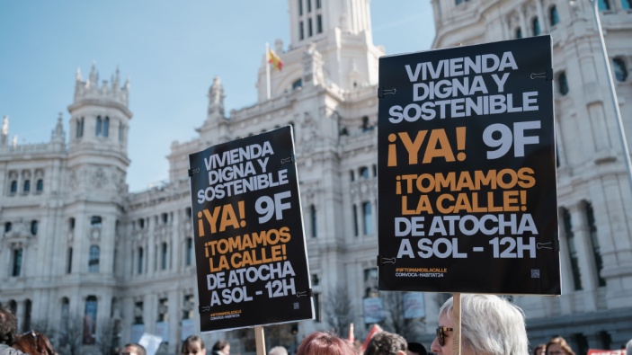 Viviendas sociales… solo para gente con dinero