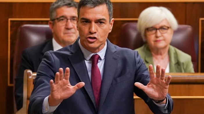 La Spagna annuncia un nuovo strumento per misurare la polarizzazione online e l'incitamento all'odio