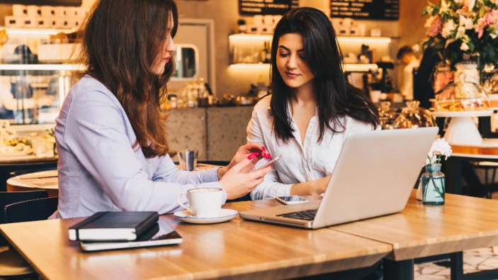 Las cafeterías no son oficinas: teletrabajadores que apenas consumen 