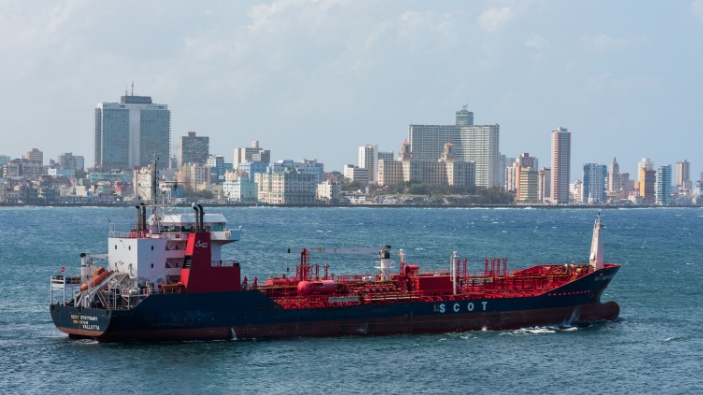 Un petrolero ruso ha llegado a Cuba en una misión de abastecimiento