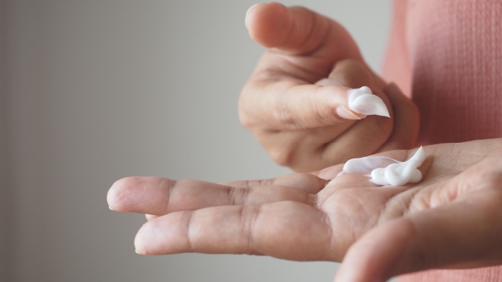 Científicos crean una crema corporal para combatir el frío extremo