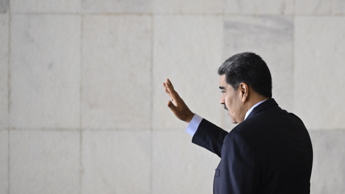 El gobierno de Venezuela podrá pagar la defensa de Maduro