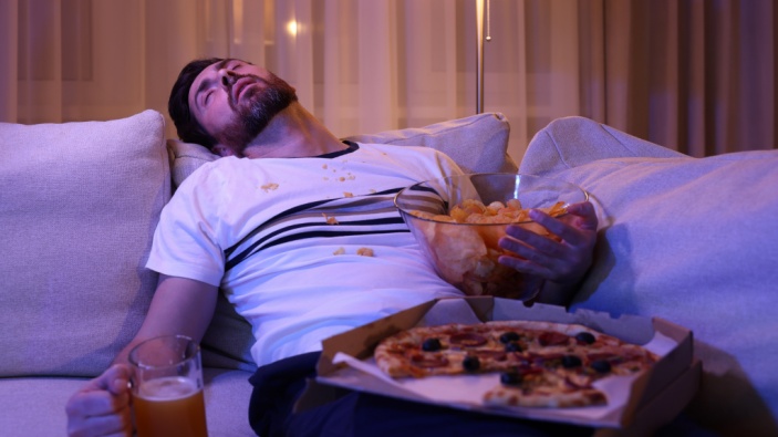 Uno studio rileva un legame diretto tra cena, sonno e colazione