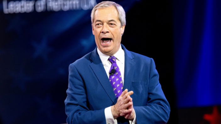 Reino Unido regresa mentalmente al Brexit tras el arrollador triunfo de Nigel Farage