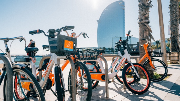 Barcelona no renovará las licencias de los servicios de bicicletas compartidas 
