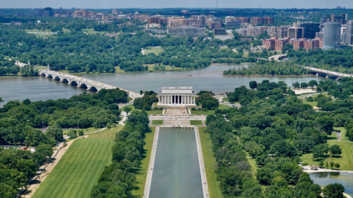 Trump proyecta un Arco de la Victoria para conmemorar el 250º aniversario de la independencia