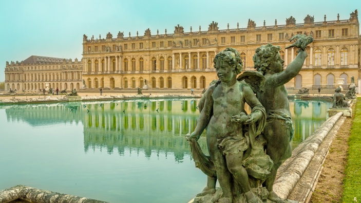 Le ministère de la Culture lance son <i>Pass patrimoine</i> 