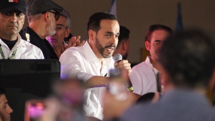 Abelardo De la Espriella: svolta, o reincarnazione?