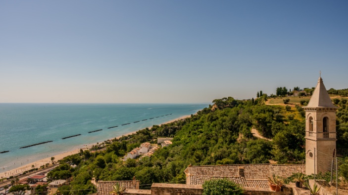 <i>Una boccata d’arte</i>, il progetto che fa dialogare artisti e piccoli borghi 