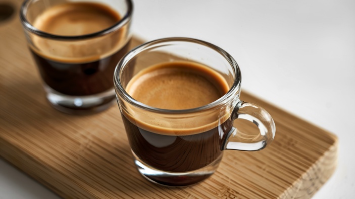 Diverse tazze di caffè al giorno riducono il rischio di malattie epatiche