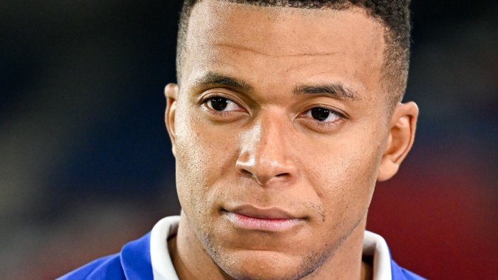 Kylian Mbappé responde a los comentarios racistas de una senadora paraguaya