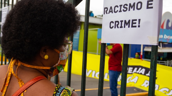 Les lois brésiliennes strictes contre les propos racistes permettent-elles de résoudre les profondes inégalités sociales ?