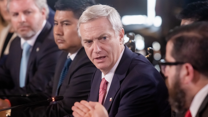 José Antonio Kast promueve un peligroso Estado de Excepción