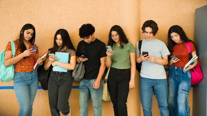 Un estudio detalla el impacto de las redes sociales en el rendimiento escolar