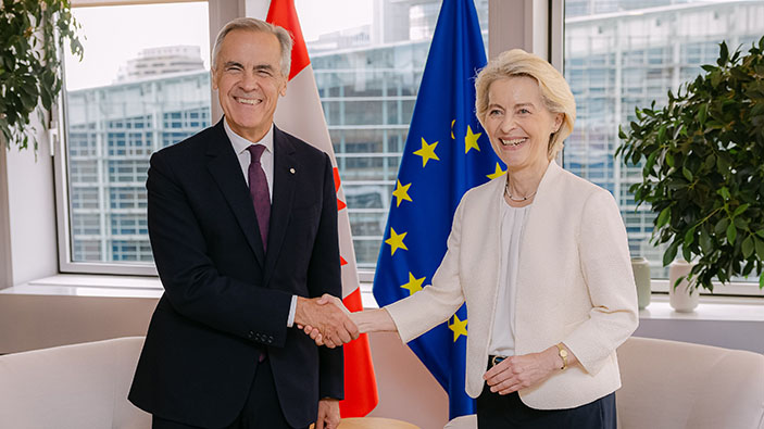  L'Union européenne invite le Canada à devenir membre associé