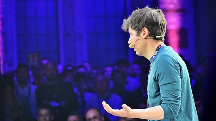 Des agents d’OpenAI infiltrent des portails gouvernementaux en Australie et aux États-Unis 