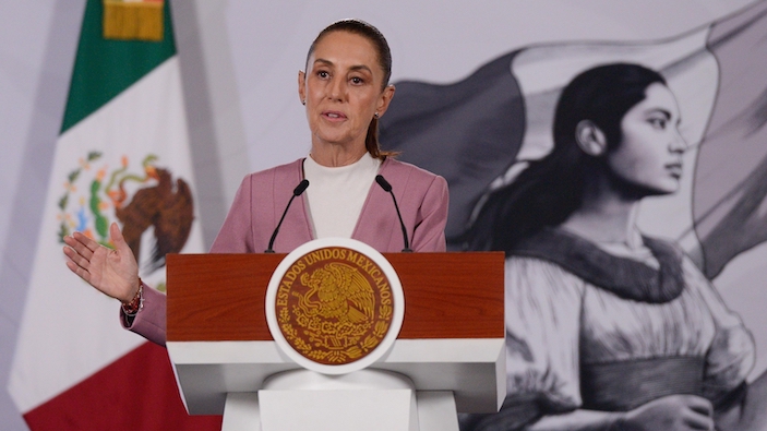 México se une a los países que restringen el uso de los teléfonos celulares en los colegios