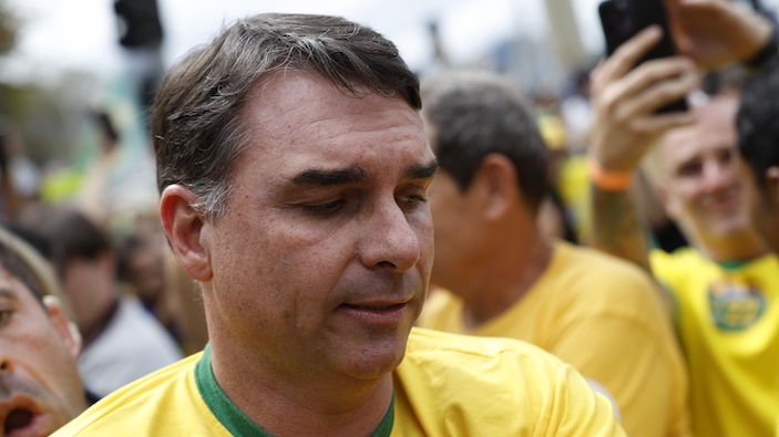 Flávio Bolsonaro promete una reforma constitucional en Brasil